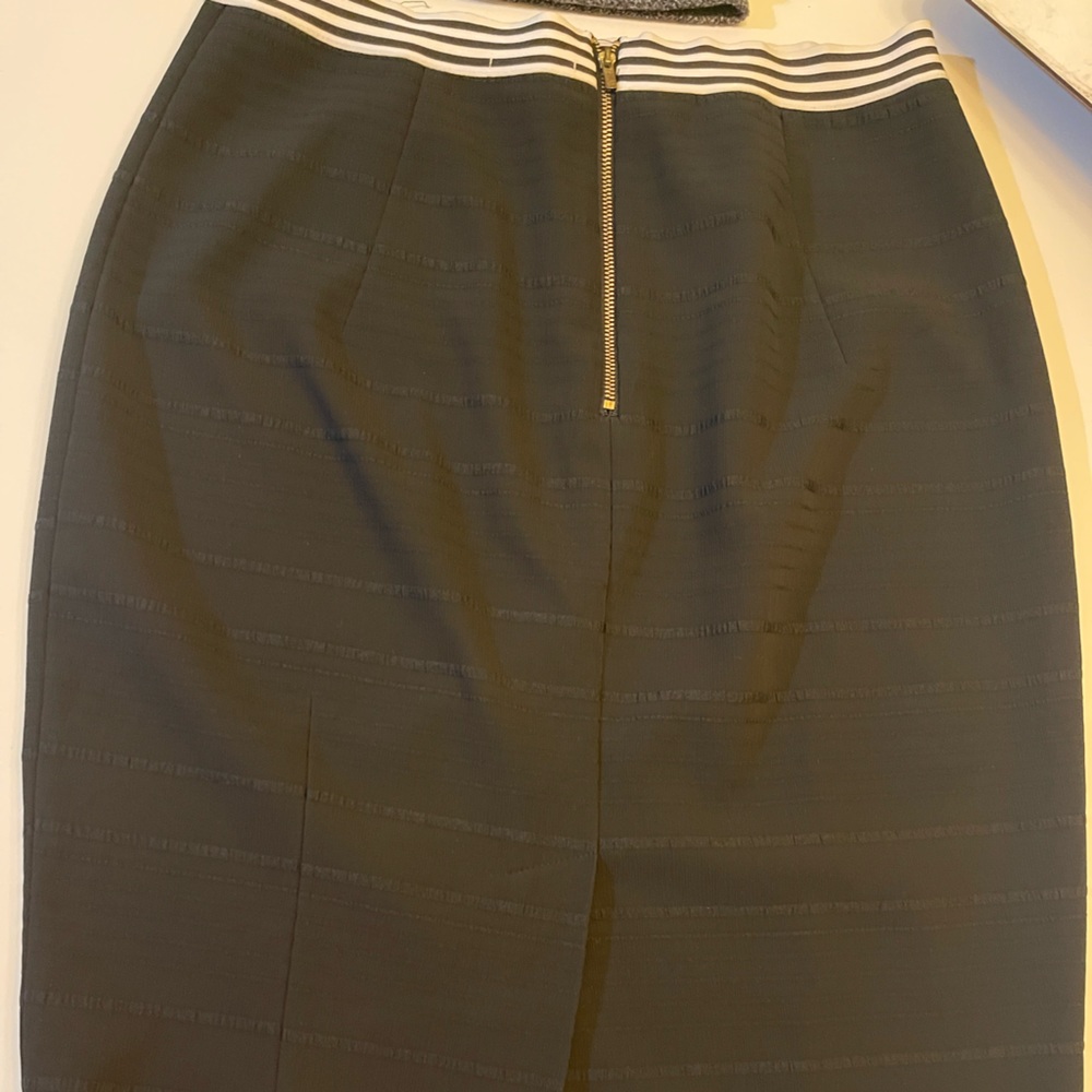 H&M black midi skirt